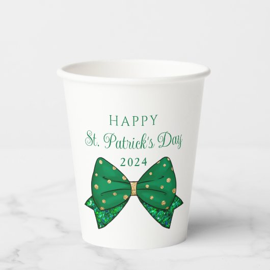 Groene Happy St. Patrick's Day 2024 Papieren Bekers (Voorkant)