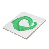 Groene hartdraak op wit tegeltje (Zijkant)