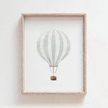 Groene hete luchtballon poster voor kinderkamer de<br><div class="desc">Deze geïllustreerde hete luchtballon print is een mooie manier om je kinderkamer,  kids kamer of elke andere muur die een beetje liefde nodig heeft te decoreren!</div>