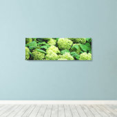 Groene hortensia canvas afdruk (Insitu (Houten vloer))