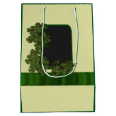 Groene Ierse shamrock gepersonaliseerde bruiloft Medium Cadeauzakje (Achterkant)