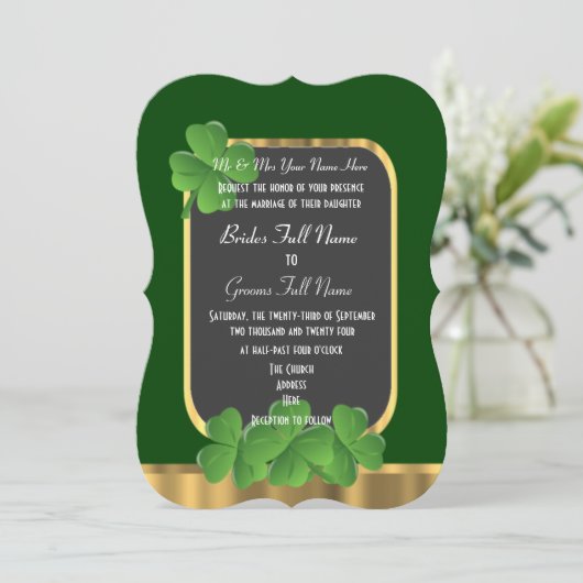 Groene Ierse sjamrock bruiloft Kaart (Staand voorkant)