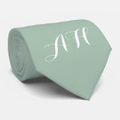 Groene Initialen Groomsmen Monogram Monogram Stropdas (Opgerold)