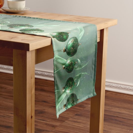Groene Kerstbal Tafel Runner Medium Tafelloper (Voorbeeld)