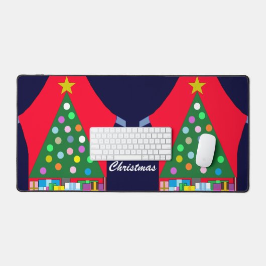 Groene kerstboom en blauwe draperingen: bureaumat (Keyboard & Muis)