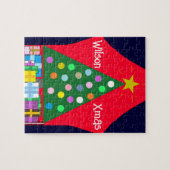 Groene kerstboom met blauwe gordijnen: legpuzzel (Horizontaal)