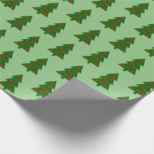 Groene kerstboom met rode harten eenvoudig cadeaupapier (Hoek)