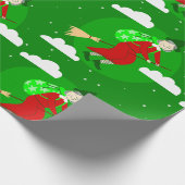 Groene Kerstheks Befana Broomrider Spookmas Cadeaupapier (Hoek)