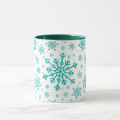 groene kerstsnowflakes op winterwit mok (Midden)
