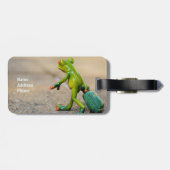 Groene kikker met Bagagelabel in de koffer (Achterkant horizontaal)