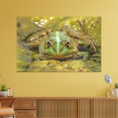 Groene kikkervisje tegen de weersrivierbedding canvas afdruk (Insitu (Woonkamer))