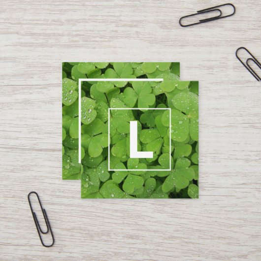 Groene klaver initiaal visitekaartje (Voorkant / Achterkant in situ)