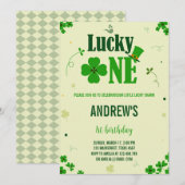 Groene klaver Lucky One First Birthday Kaart (Voorkant / Achterkant)
