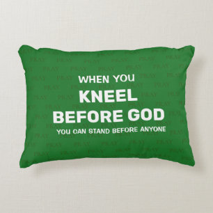 Groene KNEEL VÓÓR GOD Prayer Accent Pillow Kussen