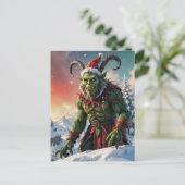 Groene Krampus Op Besneeuwde Bergtop Kerstmopper Feestdagenkaart (Staand voorkant)