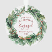 Groene krans Onze eerste Kerstmis Betrokken Ornament (achterkant)