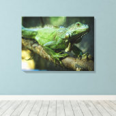 Groene Leguaan Canvas Afdruk (Insitu (Houten vloer))