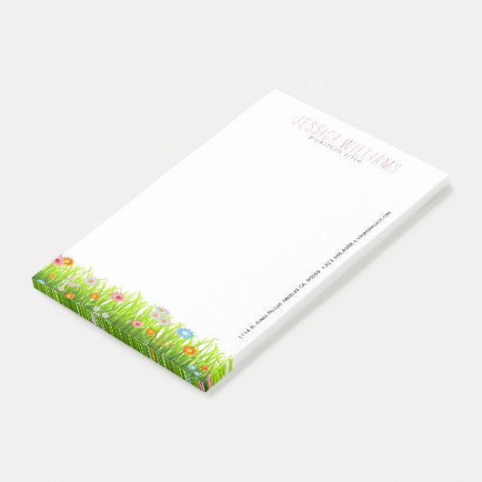 Groene lentegranen en kleurrijke bloemen post-it® notes (Schuin)