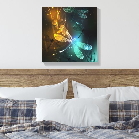 Groene lichtgevende libel vlucht canvas afdruk (Insitu (Slaapkamer))