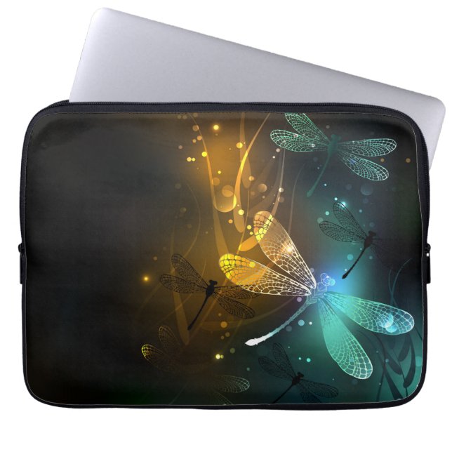 Groene lichtgevende libel vlucht laptop sleeve (Voorkant)