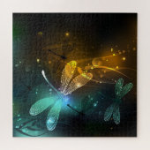 Groene lichtgevende libel vlucht legpuzzel (Horizontaal)