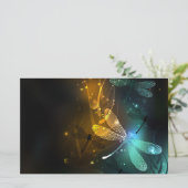 Groene lichtgevende libelvlucht briefpapier (Staand voorkant)