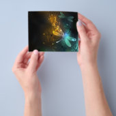 Groene lichtgevende libelvlucht flyer (Hand)