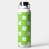 GROENE LINNEN UITZICHT MET WITTE IERSE KLAVERS WATERFLES (Achterkant)