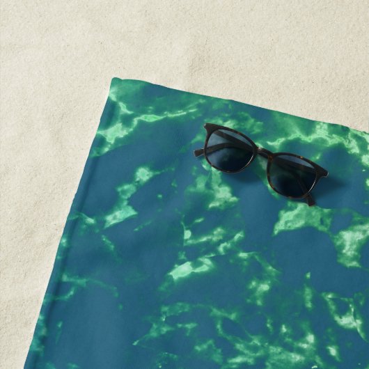 Groene marmer op Blauwgroen Strandlaken (In situ)