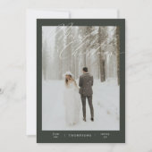 Groene minimalistische scripttypografie Foto Kerst Feestdagenkaart (Voorkant)