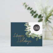Groene Modern Wreath met logo Prettige feestdagen  (Staand voorkant)