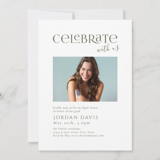 Groene Moderne Boog Foto Afstuderen Aankondiging (Achterkant)