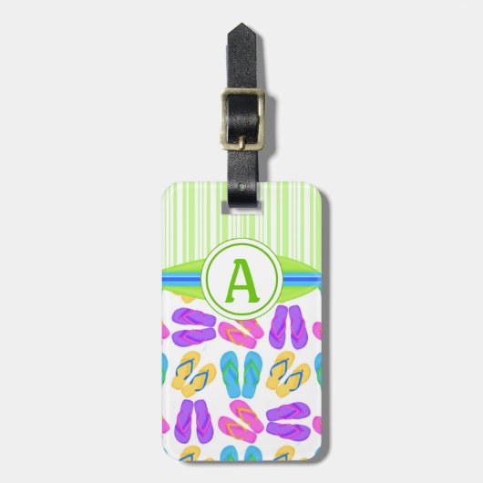 Groene Monogram Teenslippers en Surfboard Beach Bagagelabel (Voorkant verticaal)