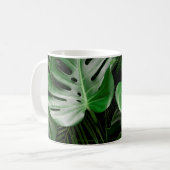 Groene monstera-bladeren en palmbladeren koffiemok (Voorkant links)
