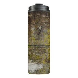 Groene mos textuur en achtergrond. abstract, leven thermosbeker