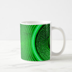 Groene muziekluidspreker en geluidsgolven koffiemok