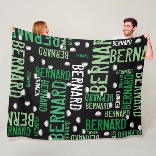 Groene Namen en Golfballen over Zwart Fleece Deken (In situ)