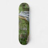Groene Natuur Waterfall Persoonlijk Skateboard (Voorkant)