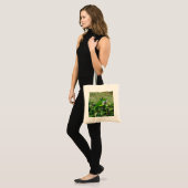 Groene papegaai tote bag (Voorkant (model))