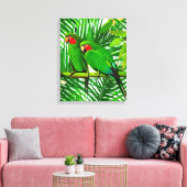 Groene papegaaien in een Oerwoud-instelling Canvas Afdruk (Insitu (Woonkamer))