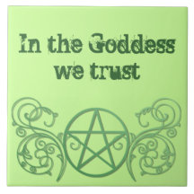 Groene pentakel met bloei