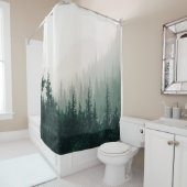 GROENE PIJNBOMEN OP FOGGIEZWEDER DOUCHEGORDIJN (In situ)