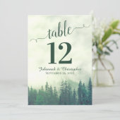 Groene Pine Trees Wedding Table Number Kaart Groot (Staand voorkant)