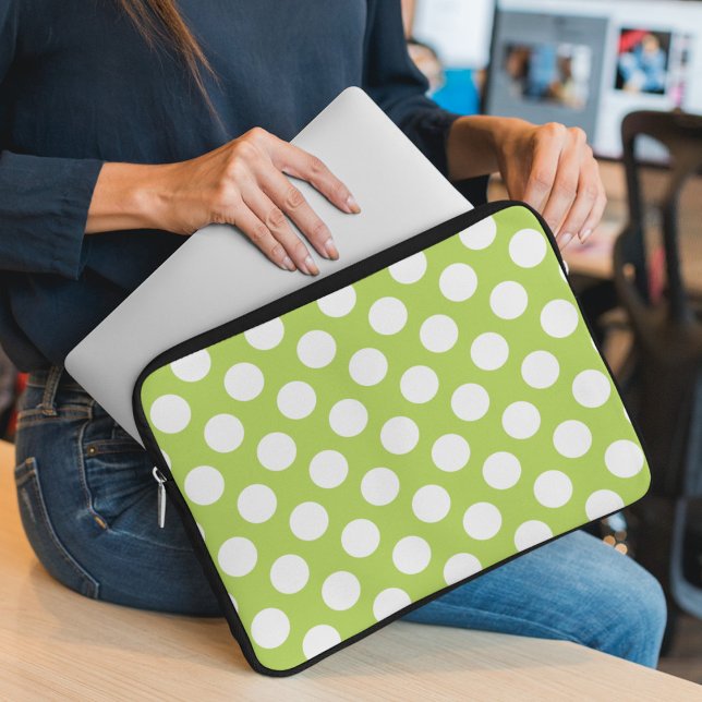 Groene poka Dots, Polka Dot Pattern, Stippen, gedo Laptop Sleeve (Creator heeft geüpload)