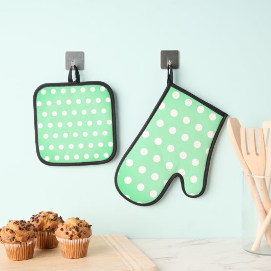 Groene Poka Stippen Ovenwant & Pannenlap Set (Insitu(Ophanging))