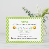 groene polka dot emoji verjaardag uitnodiging (Staand voorkant)