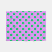 Groene polka-punten op lila fleece deken (Voorkant (Horizontaal))
