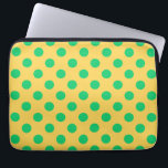 Groene polka-stippen op geel laptop sleeve<br><div class="desc">Groene polka-stippen op geel</div>