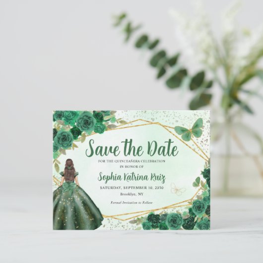 Groene Prinses Bloemen Quinceañera Save the Date Briefkaart (Staand voorkant)