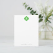 Groene Quatrefoil Monogram en Stripes Notitiekaart Kaart (Staand voorkant)
